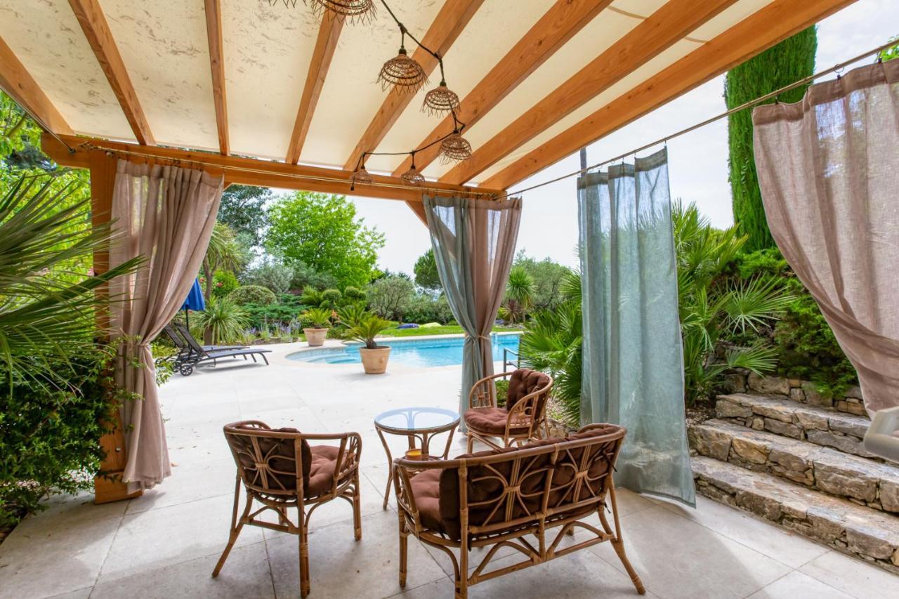 Frühstückspension Le Domaine Des Muriers - Charme, Chic, Calme En Provence Cote D'azur *