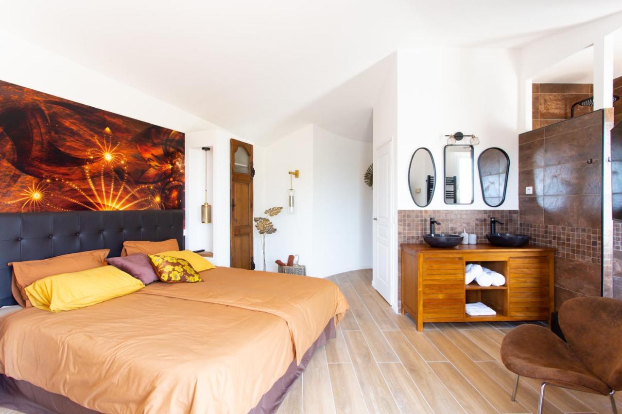 Bed & Breakfast Le Domaine Des Muriers - Charme, Chic, Calme En Provence Cote D'azur Plascassier